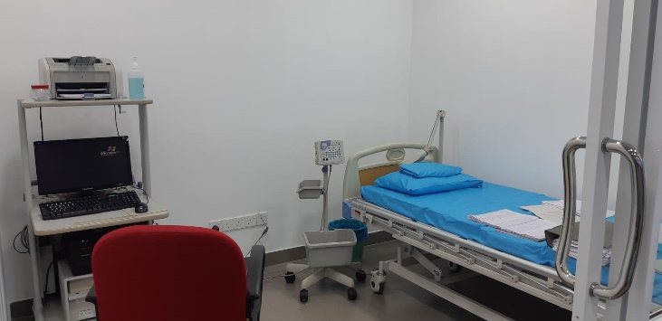 Examination room with computer
